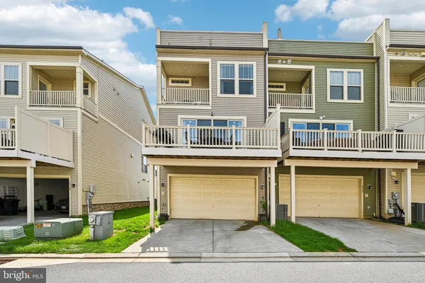 $695,000 | 3321 Stone Barn Drive, Frederick, MD 21704