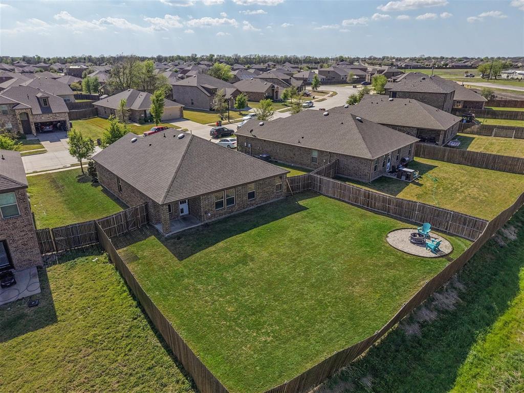 2410 Lupton Street Anna, TX 75409 - Photo 3 of 31