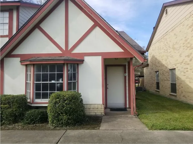 $124,859 | 2037 Country Village Boulevard, Unit A, Humble, TX 77338