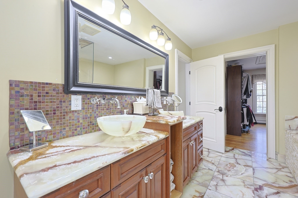 71 Bourque Road Lynnfield, MA 01940 - Photo 20 of 42