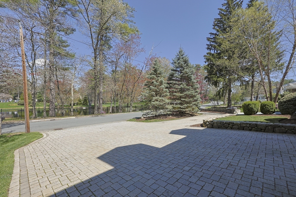 71 Bourque Road Lynnfield, MA 01940 - Photo 41 of 42