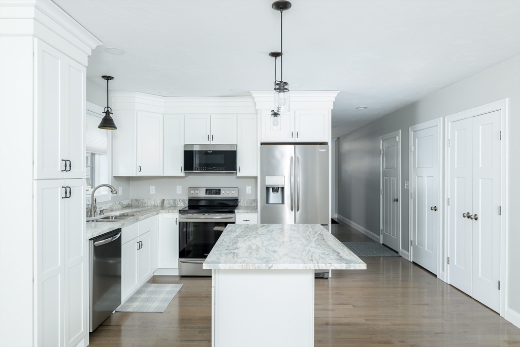 10 Soucy Drive, Unit 10 Rutland, MA 01543 - Photo 5 of 17