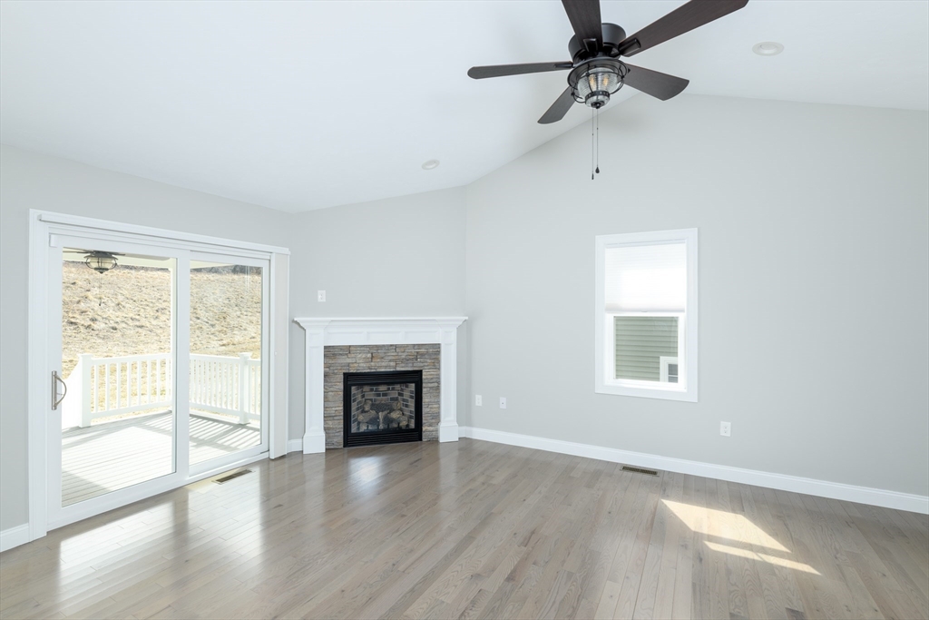 10 Soucy Drive, Unit 10 Rutland, MA 01543 - Photo 7 of 17