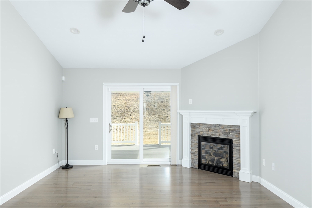 10 Soucy Drive, Unit 10 Rutland, MA 01543 - Photo 8 of 17