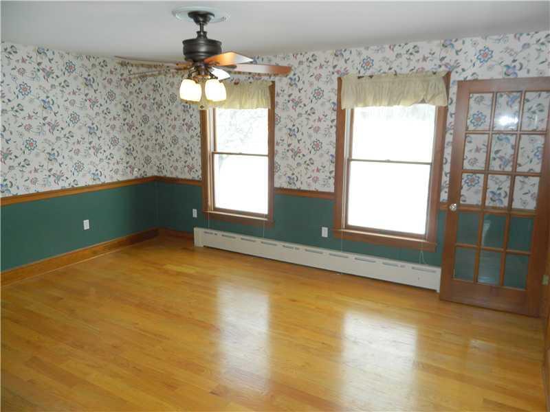 71 Highland Cliff Road Windham, ME 04062 - Photo 9 of 35 Dining Room.