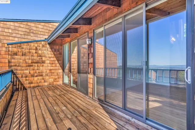 $4,495 | 57 Sereno Circle, Oakland, CA 94619