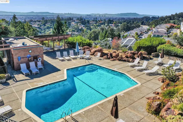 $4,495 | 57 Sereno Circle, Oakland, CA 94619