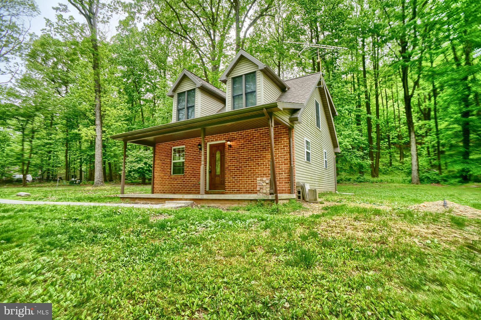 512 Packing House Road Hanover, PA 17331 - Photo 2 of 17