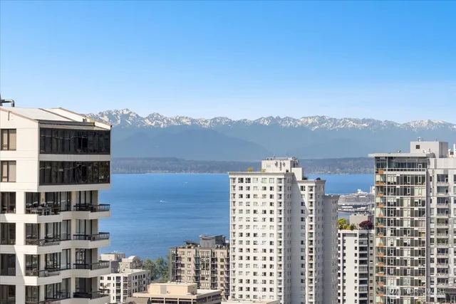 a view of a tall building