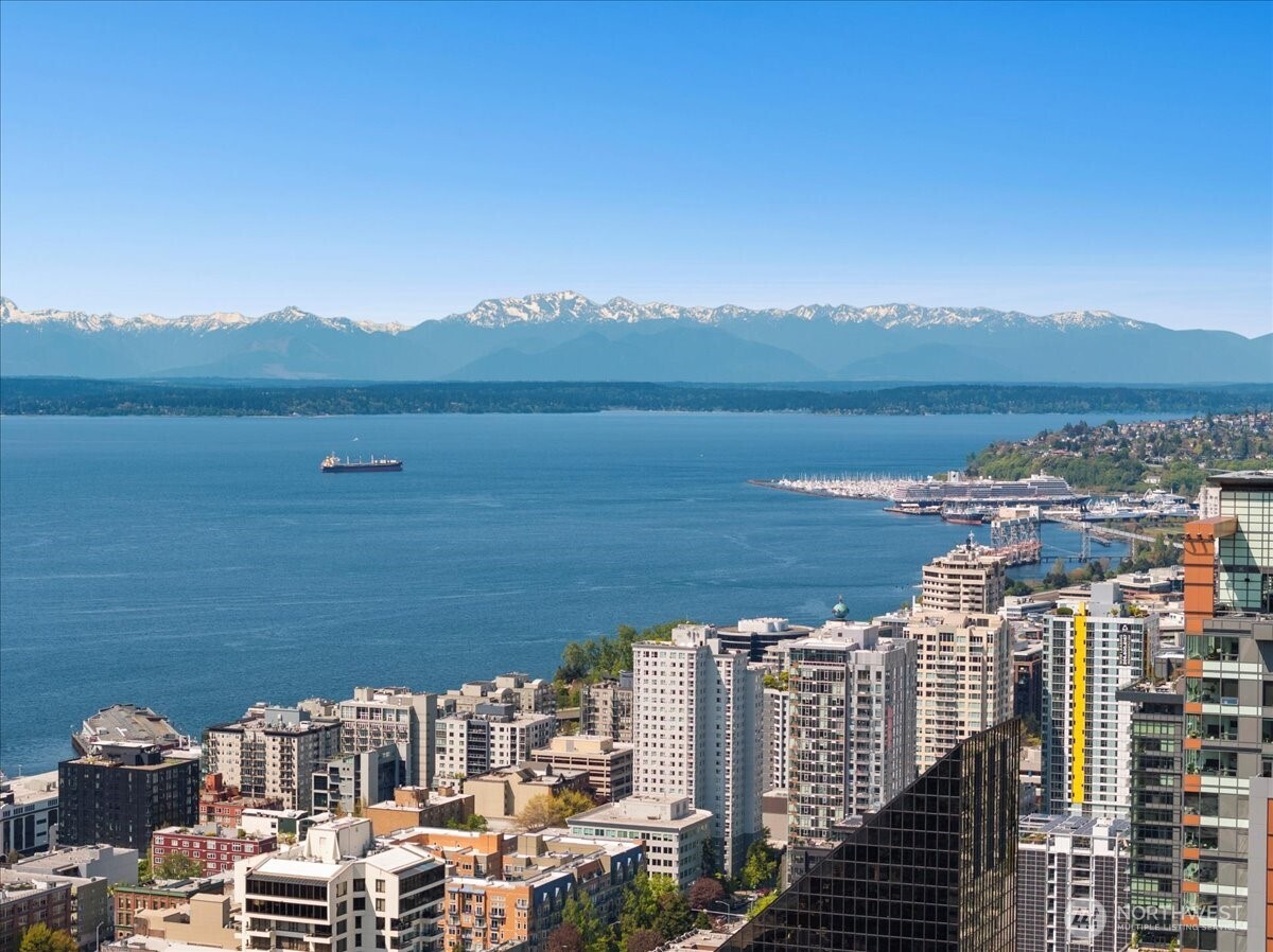 2100 3rd Avenue, Unit 2505 Seattle, WA 98121 - Photo 36 of 40 a view of a city with a lake
