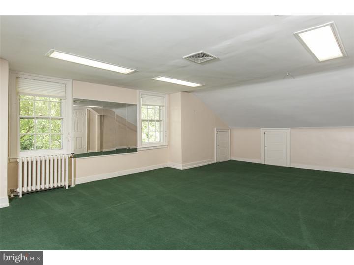 72 Library Place Princeton, NJ 08540 - Photo 13 of 24 Gallery Image 13