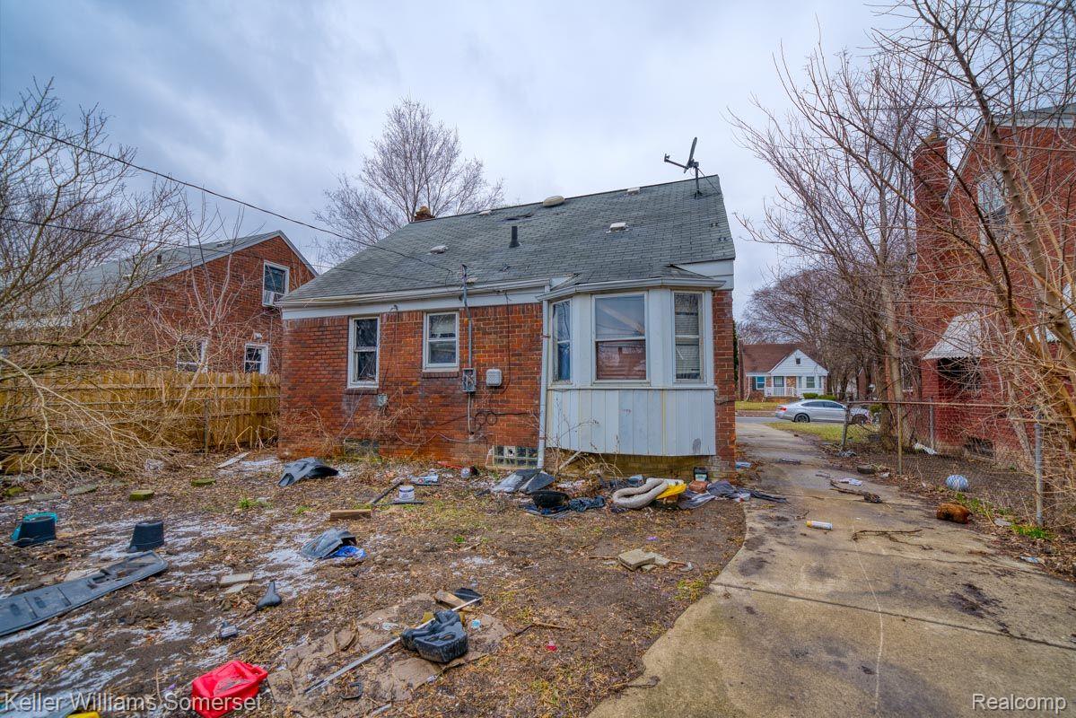 12870 Riad Street Detroit, MI 48224 - Photo 4 of 14 Gallery Image 4
