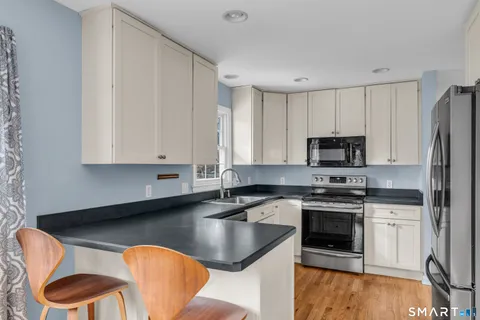 $540,000 | 43 Fort Path Road, Madison, CT 06443