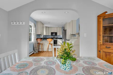 $540,000 | 43 Fort Path Road, Madison, CT 06443