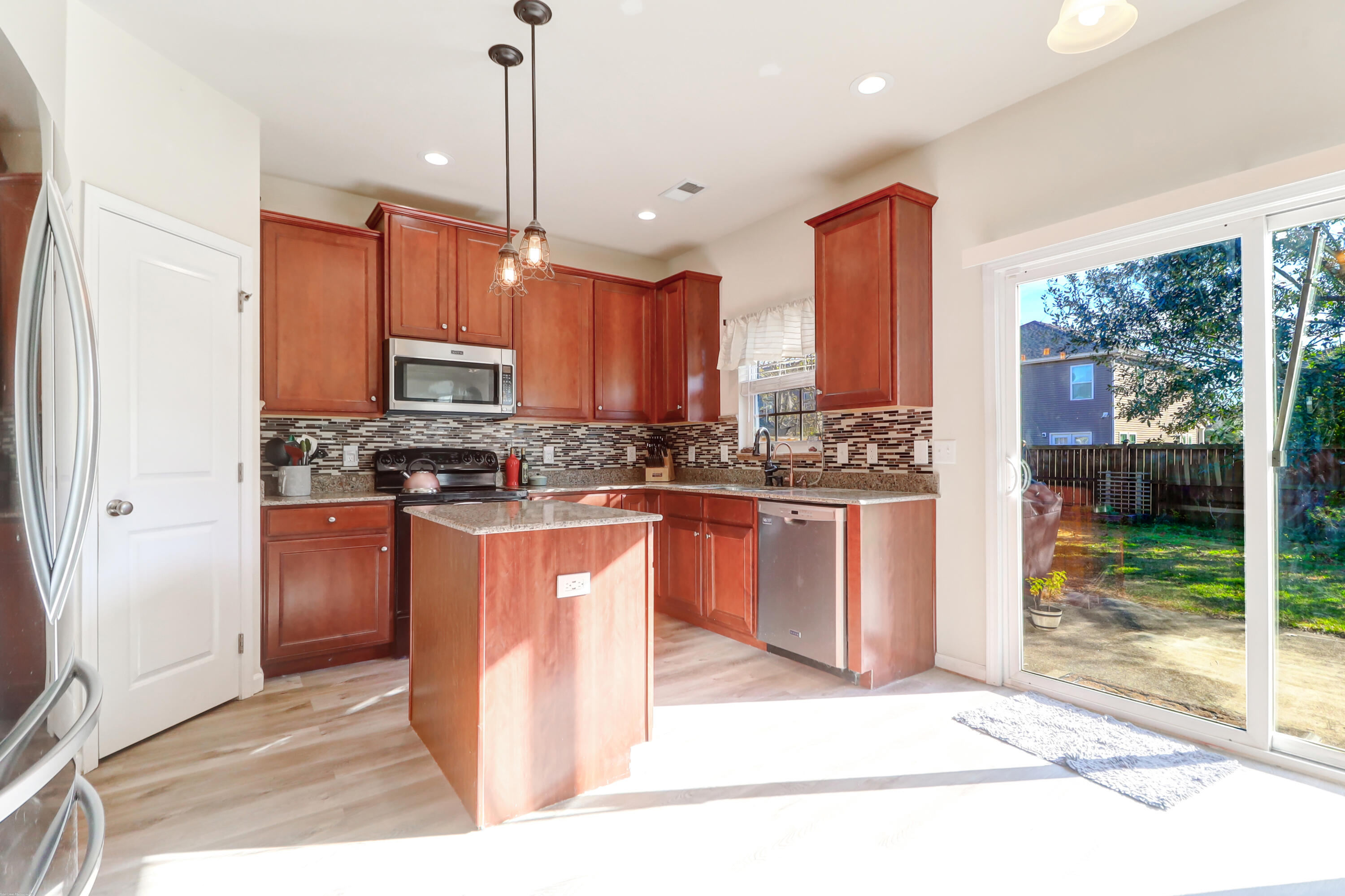 5447 Rising Tide North Charleston, SC 29420 - Photo 5 of 30 5447 Rising Tide -Tidalcreekphoto- (7)