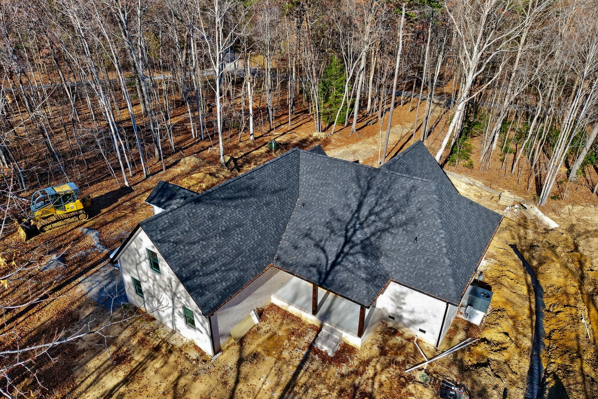 2 Browder Point Monterey, TN 38574 - Photo 2 of 51 front view of a house with a yard