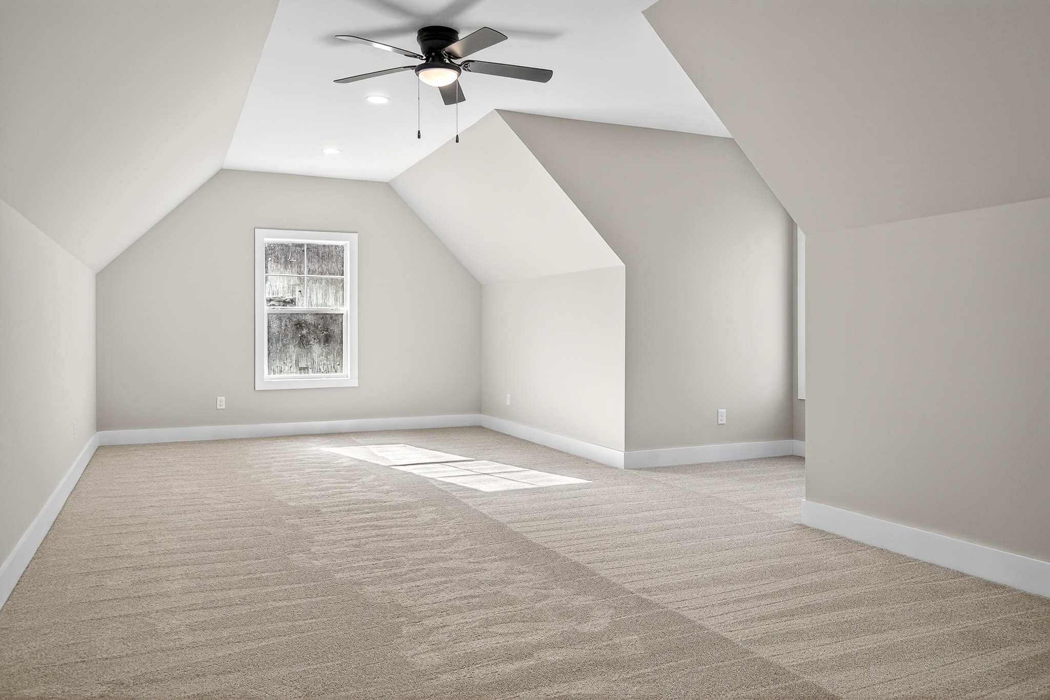 2 Browder Point Monterey, TN 38574 - Photo 42 of 51 an empty room with windows and fan