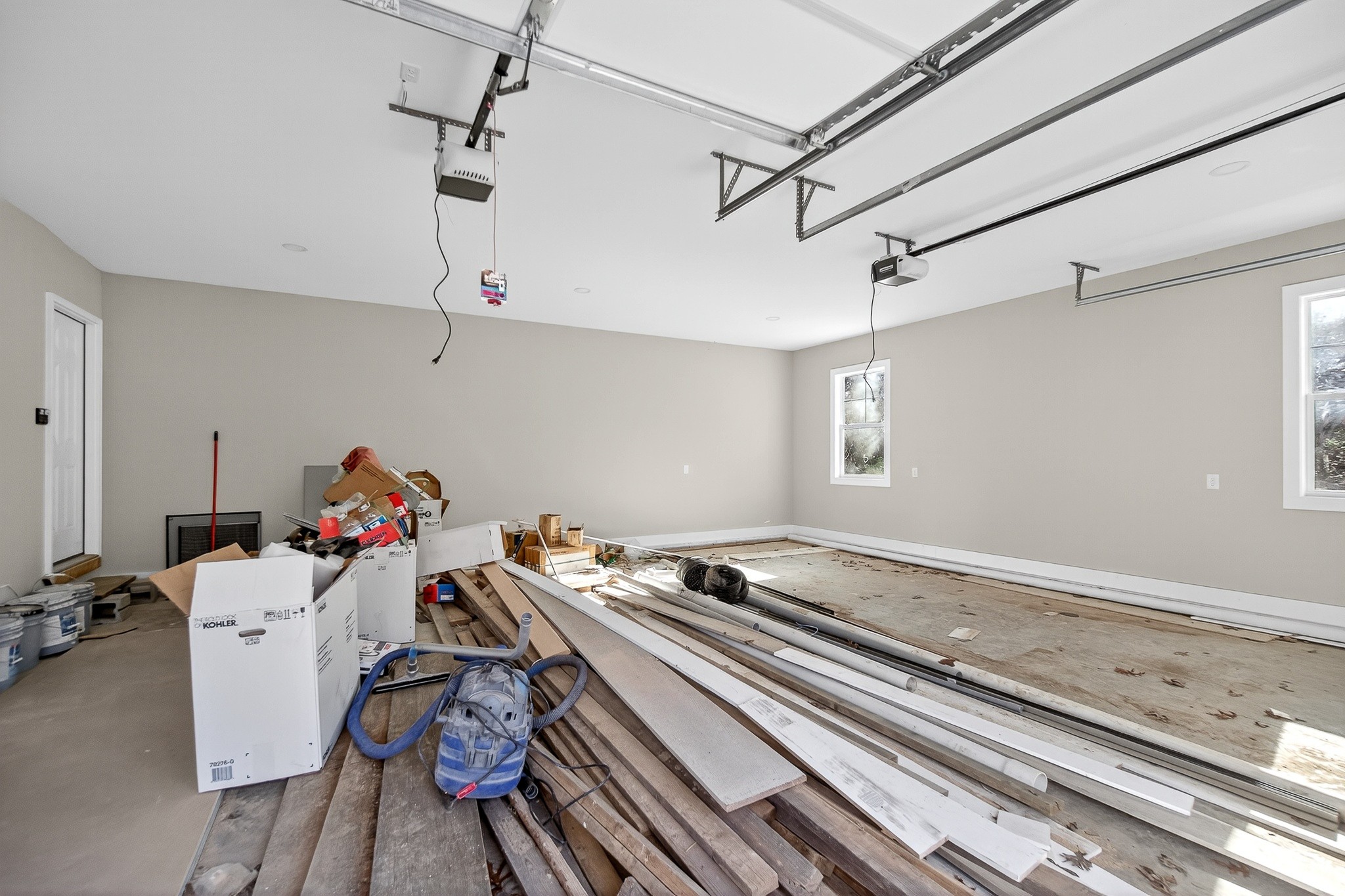 2 Browder Point Monterey, TN 38574 - Photo 50 of 51 a view of a workspace with furniture