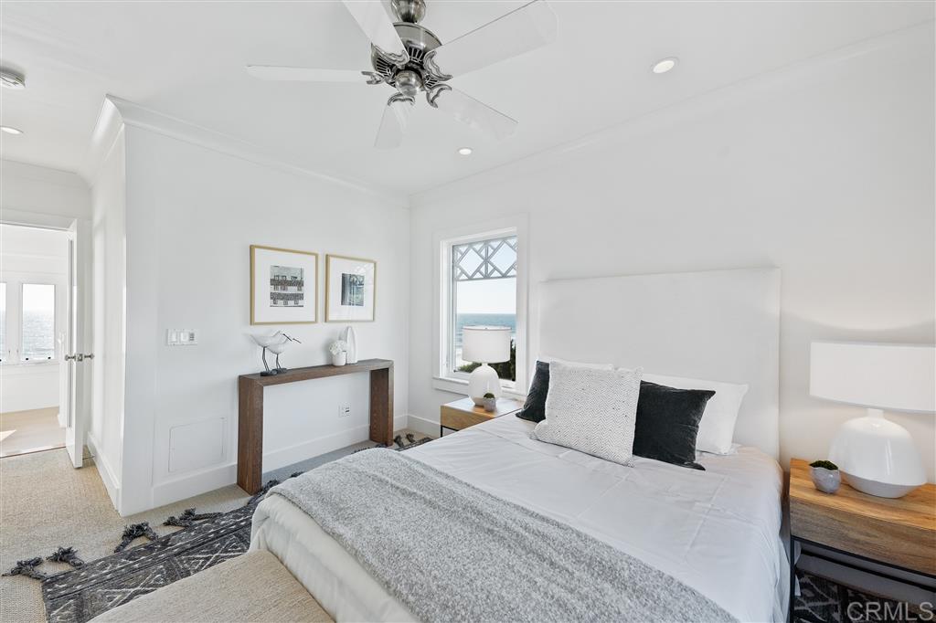 1448 Neptune Avenue Encinitas, CA 92024 - Photo 15 of 25