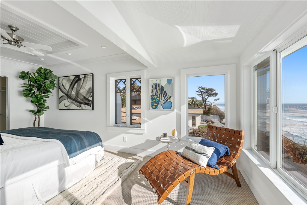 1448 Neptune Avenue Encinitas, CA 92024 - Photo 17 of 25