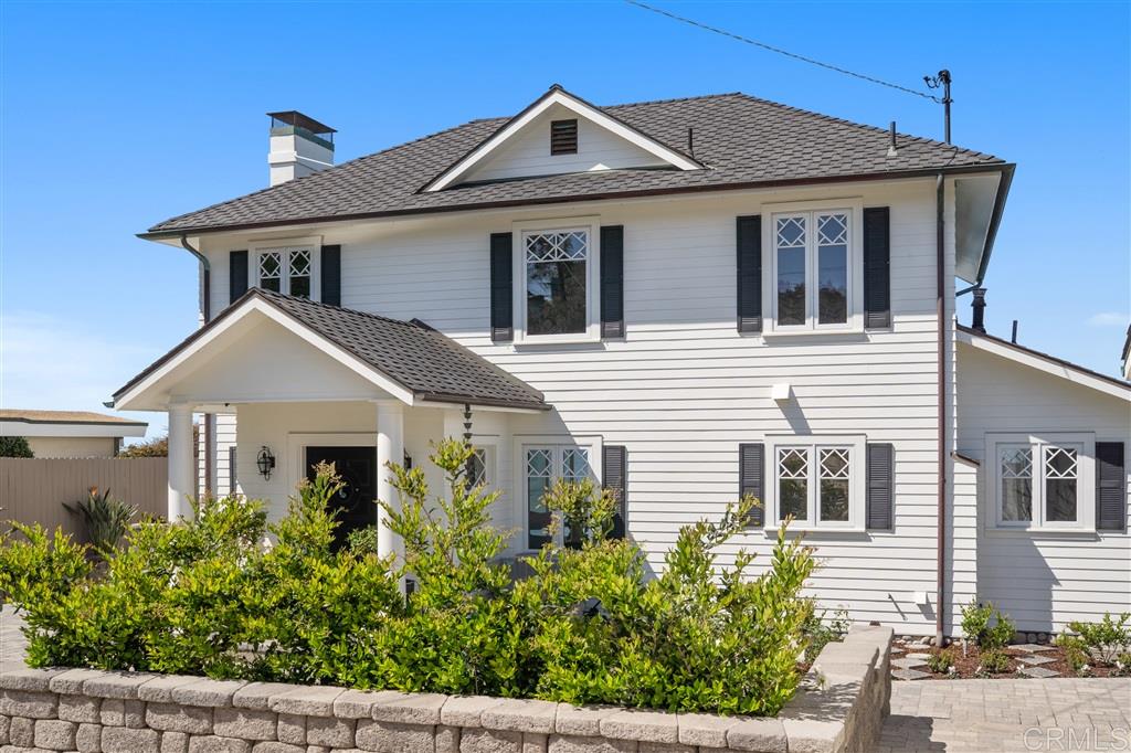 1448 Neptune Avenue Encinitas, CA 92024 - Photo 3 of 25