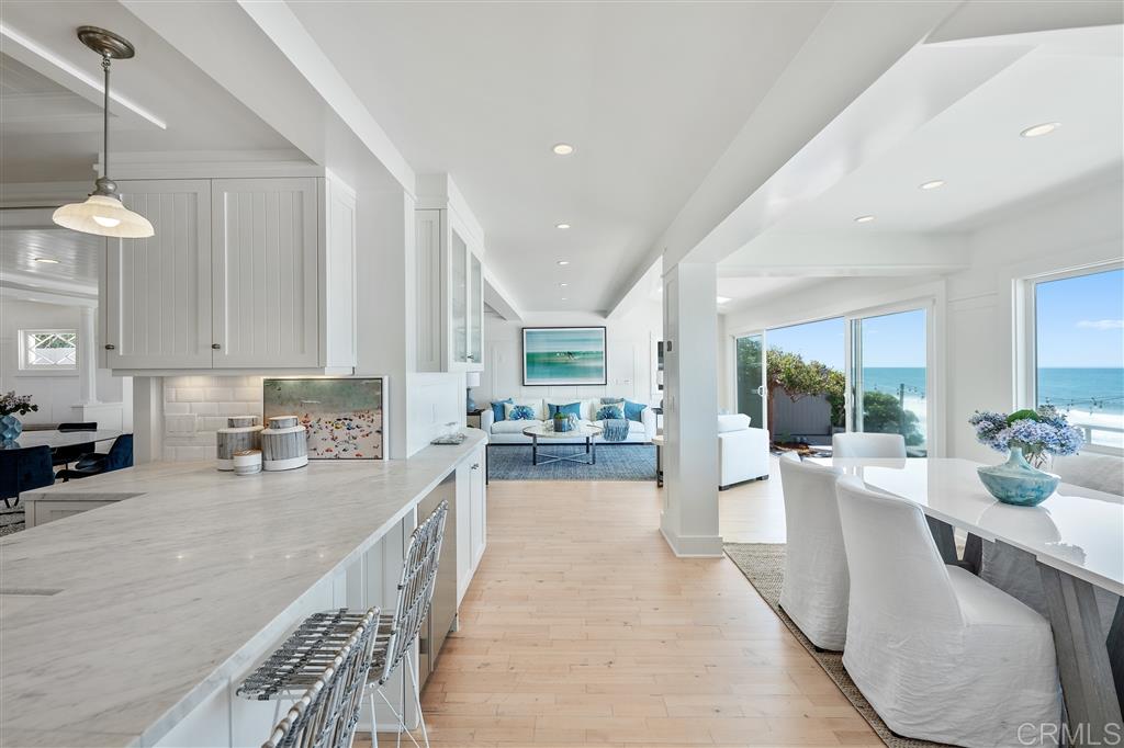 1448 Neptune Avenue Encinitas, CA 92024 - Photo 8 of 25