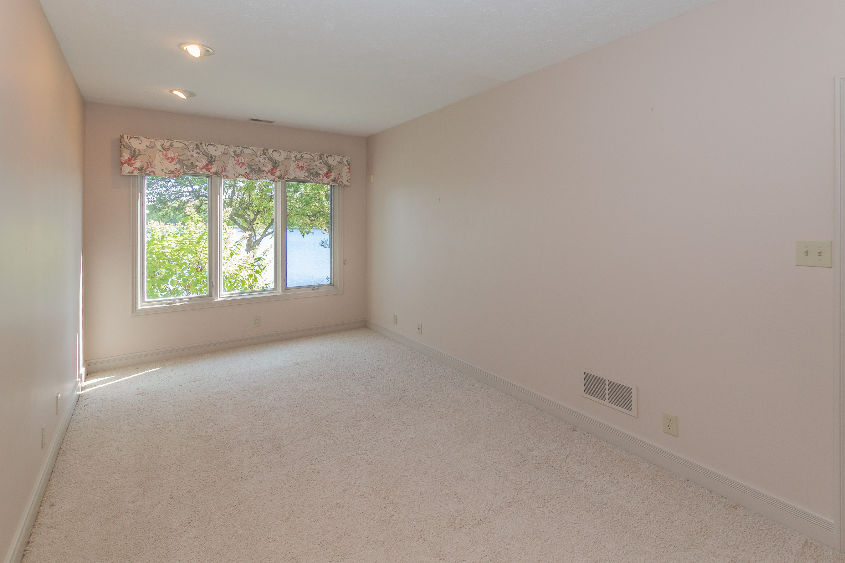 11089 Peppermill Lane Fishers, IN 46037 - Photo 25 of 34