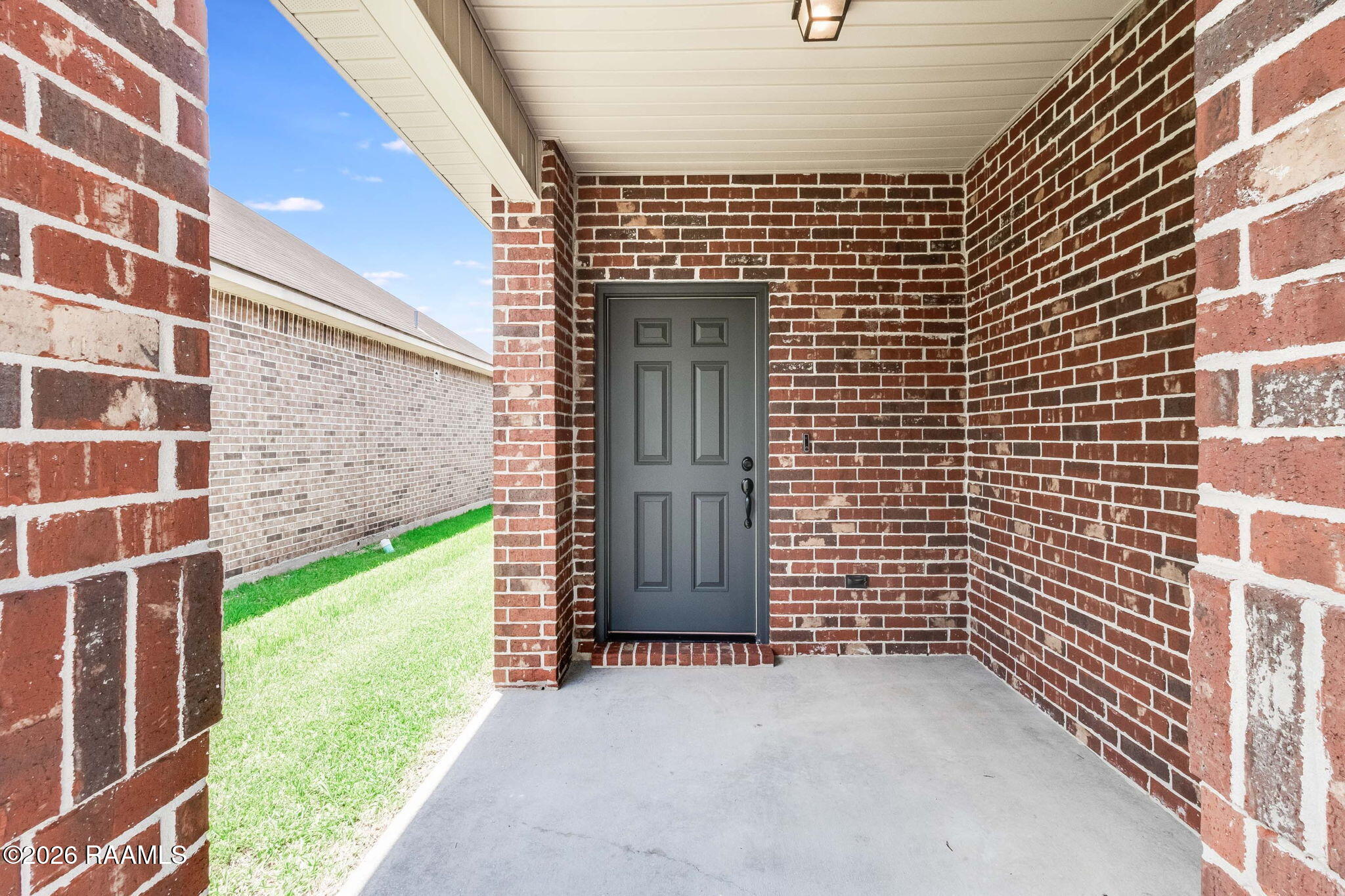 104 Cascade Road Rayne, LA 70578 - Photo 3 of 23 Front Entrance