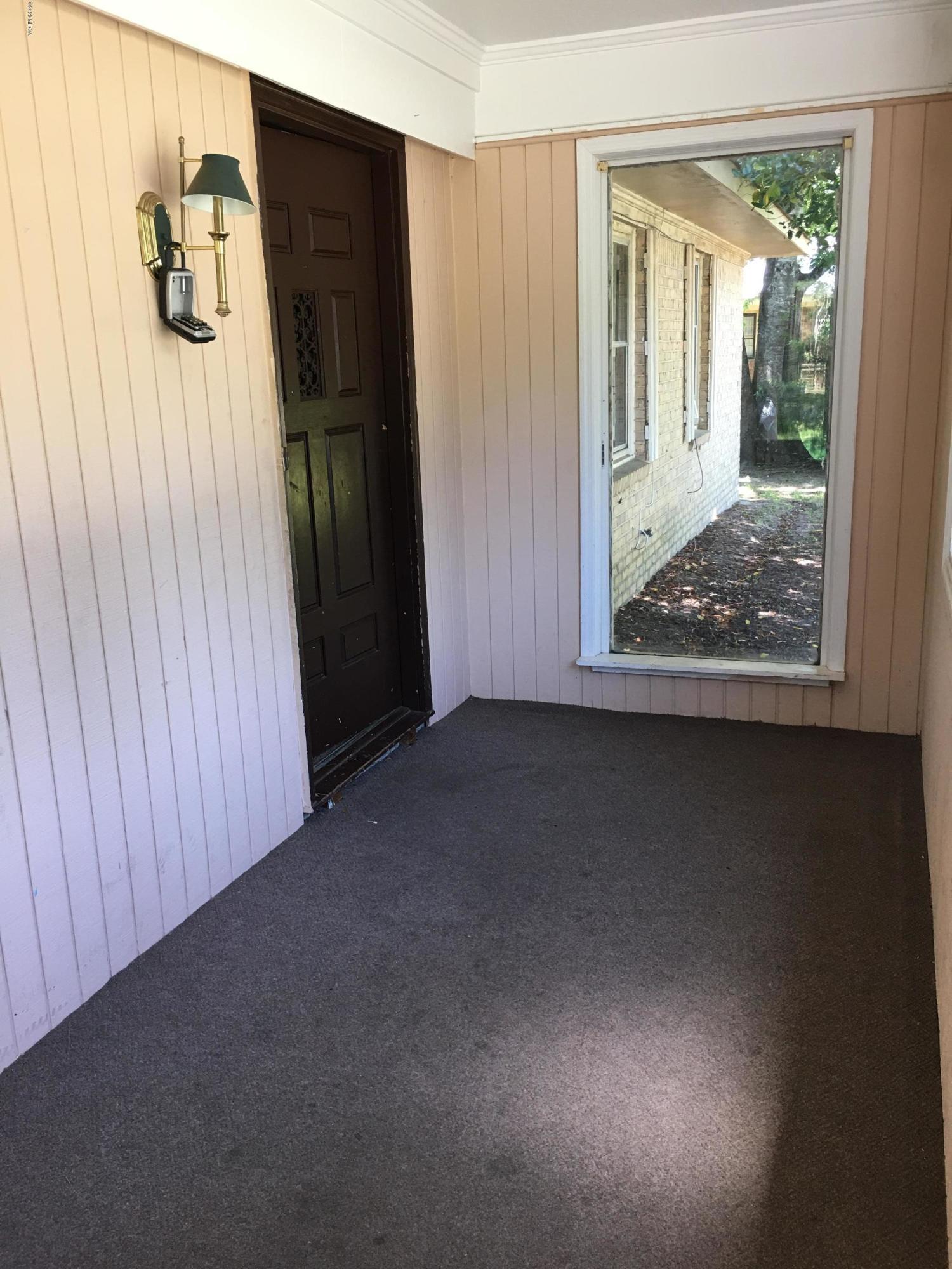 109 Weaver Road Warner Robins, GA 31093 - Photo 2 of 16 image6
