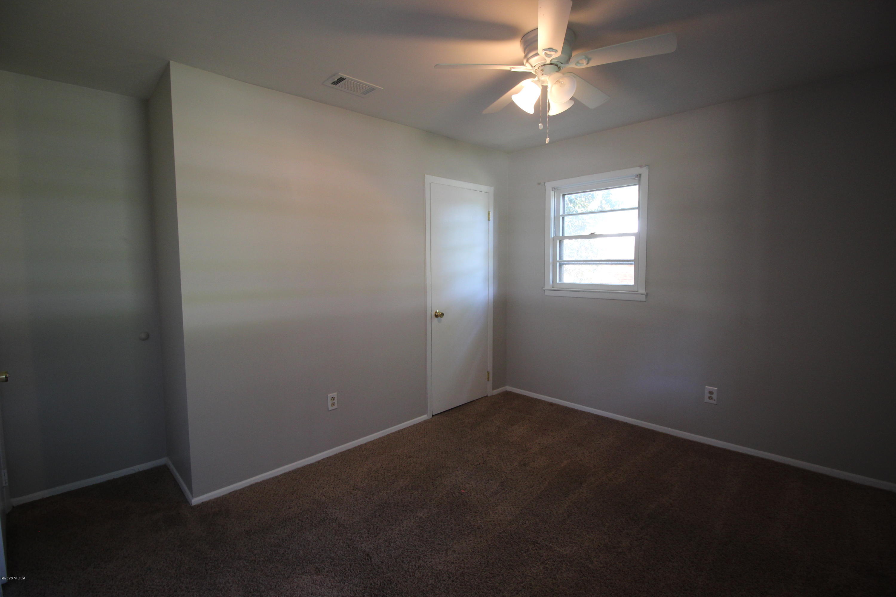 109 Weaver Road Warner Robins, GA 31093 - Photo 10 of 16 IMG_6646