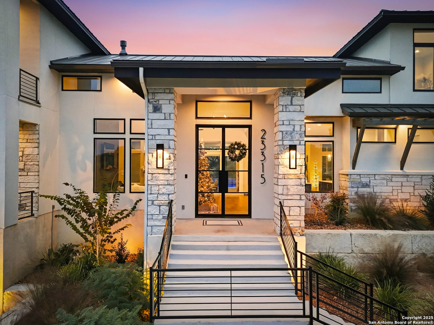 23315 Ebner Ridge San Antonio, TX 78255 - Photo 16 of 103