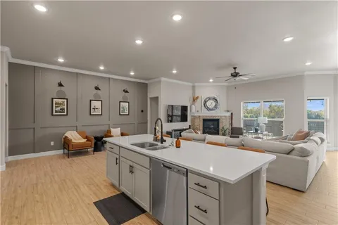 $525,000 | 23939 West 82nd Street, Lenexa, KS 66227