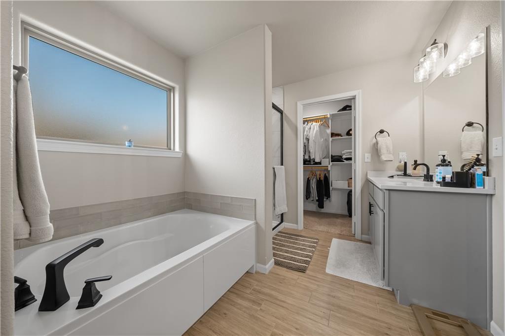 23939 West 82nd Street Lenexa, KS 66227 - Photo 17 of 30