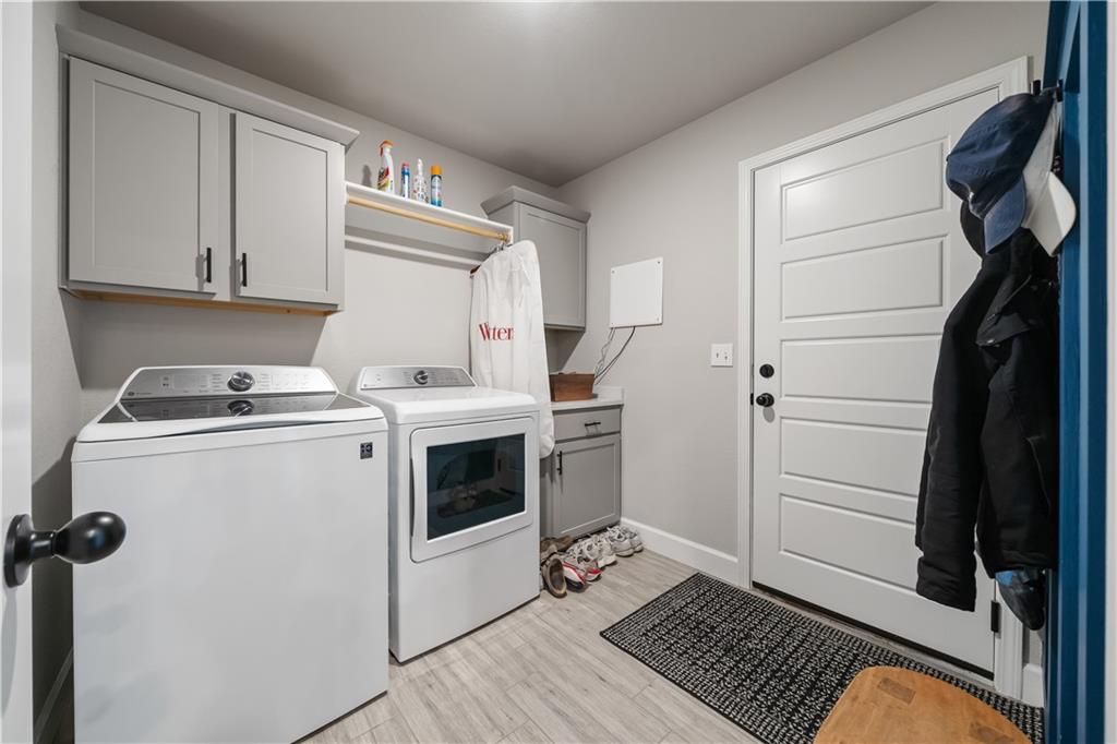 23939 West 82nd Street Lenexa, KS 66227 - Photo 23 of 30