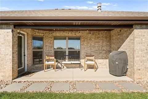 $535,000 | 23939 West 82nd Street, Lenexa, KS 66227