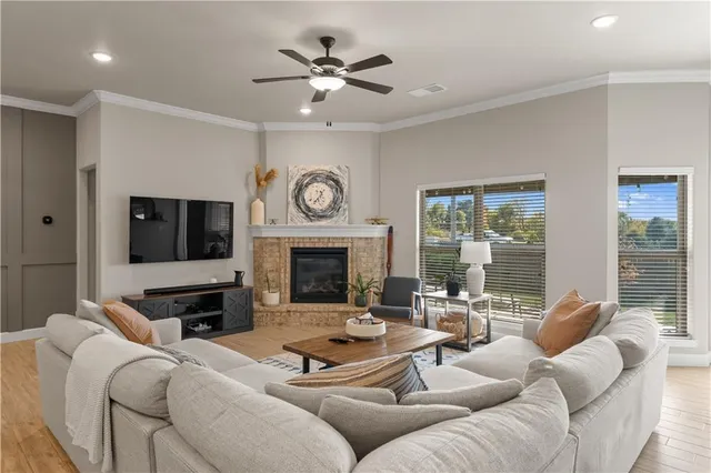 $535,000 | 23939 West 82nd Street, Lenexa, KS 66227