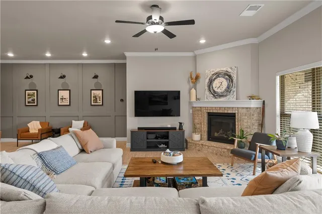 $535,000 | 23939 West 82nd Street, Lenexa, KS 66227