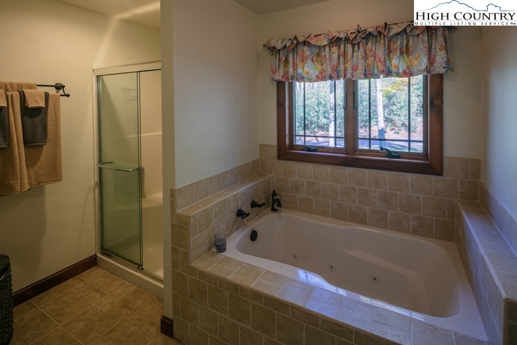 535 Pinnacle Ridge Road Beech Mountain, NC 28604 - Photo 12 of 31