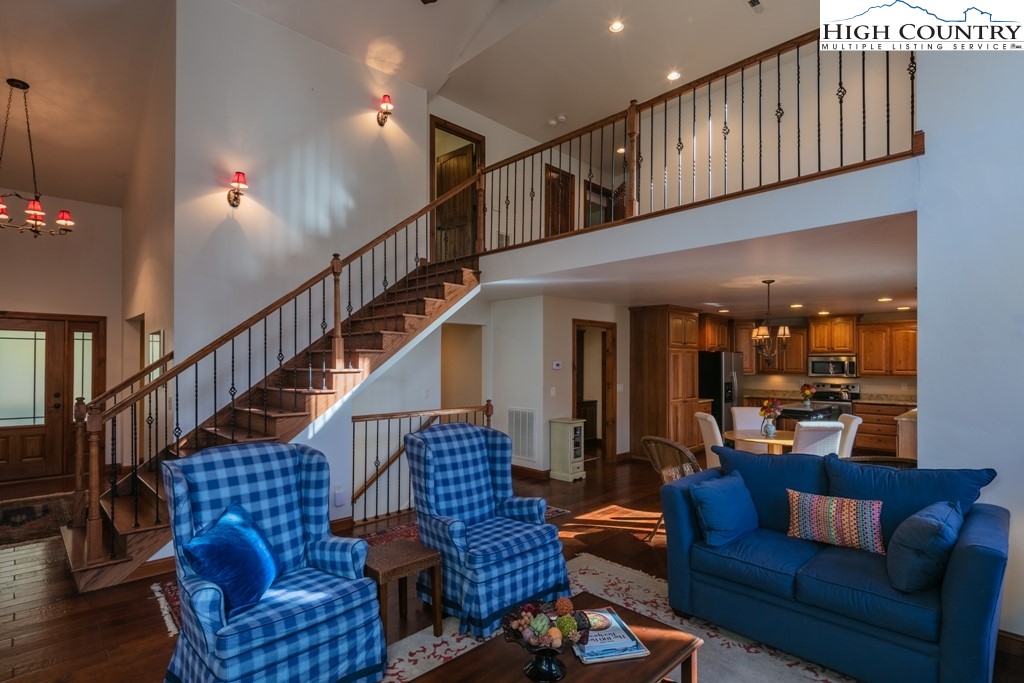 535 Pinnacle Ridge Road Beech Mountain, NC 28604 - Photo 5 of 31