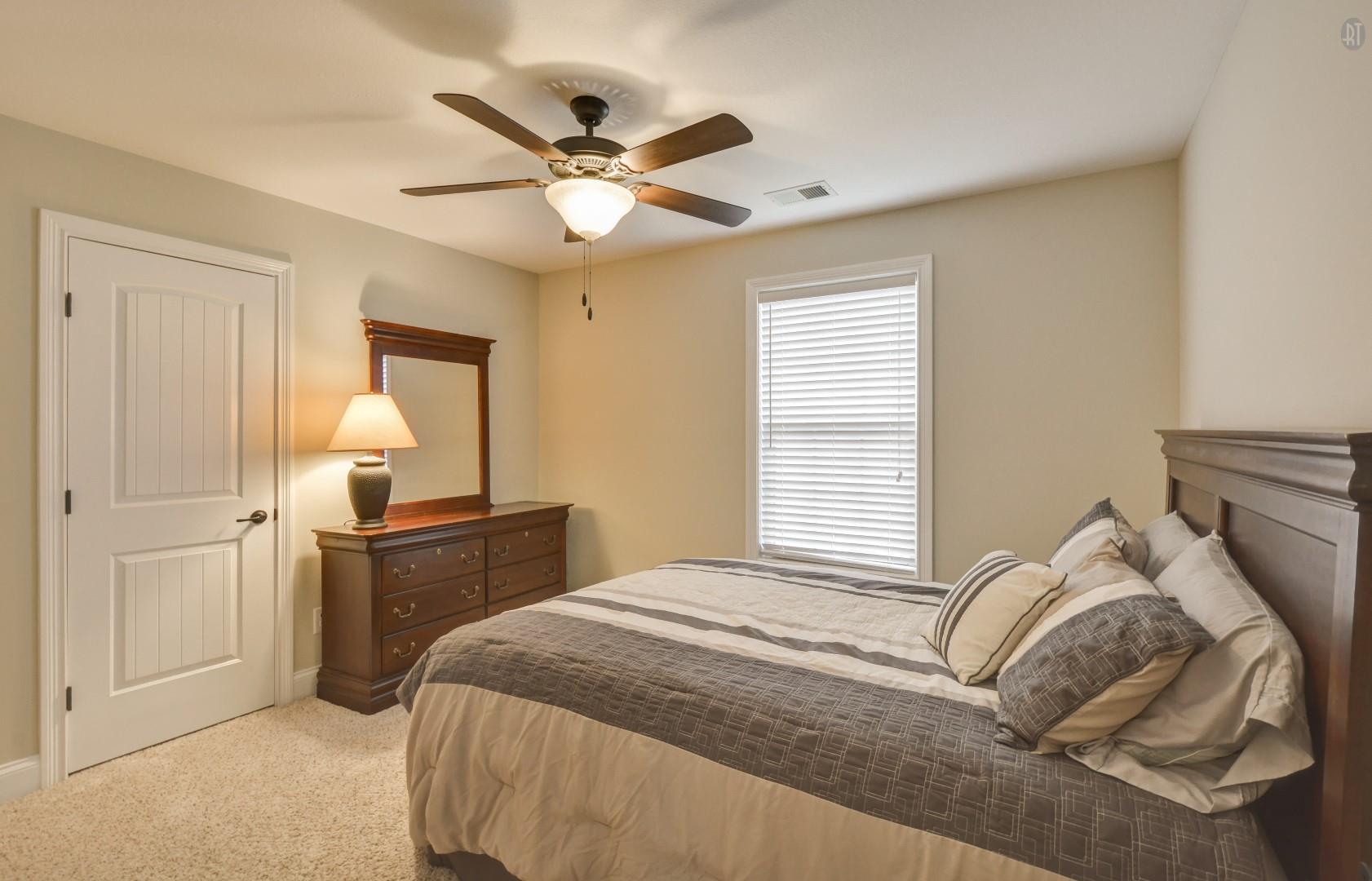 806 Carousel Court Clarksville, TN 37043 - Photo 16 of 26