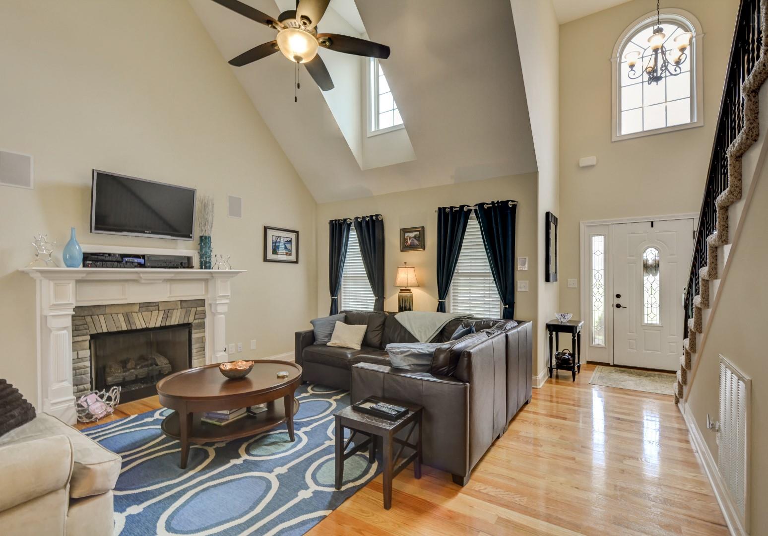 806 Carousel Court Clarksville, TN 37043 - Photo 4 of 26