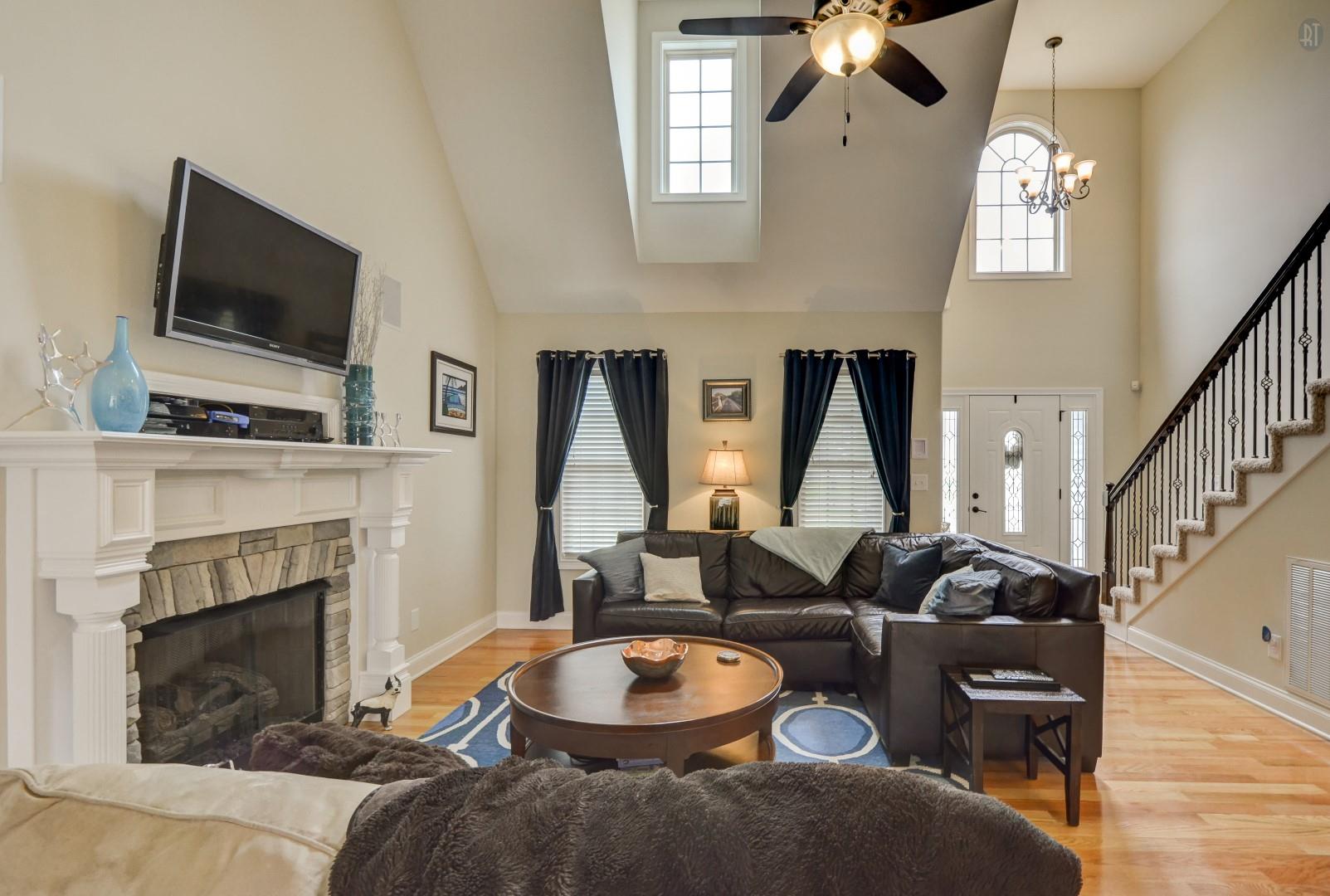 806 Carousel Court Clarksville, TN 37043 - Photo 5 of 26