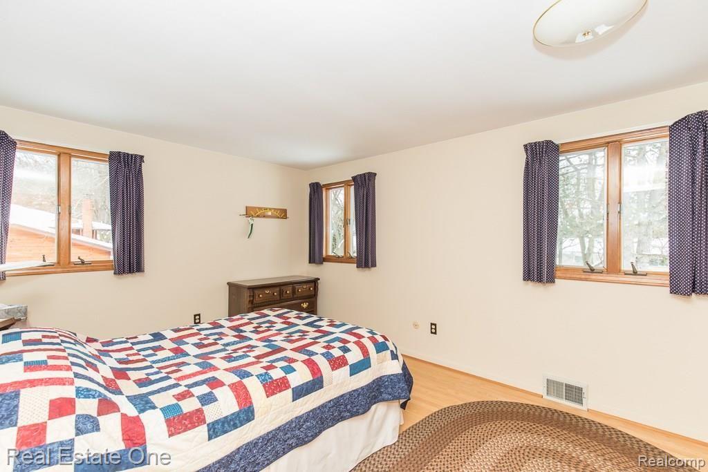 335 Randolph Road Rochester Hills, MI 48309 - Photo 22 of 30