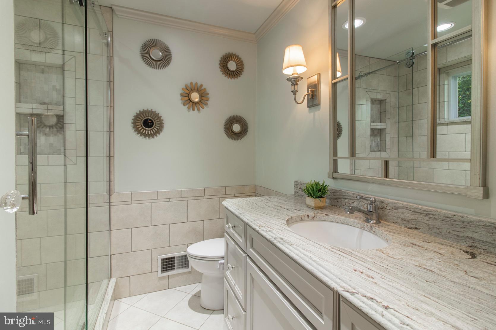 733 Mustin Lane Villanova, PA 19085 - Photo 20 of 36 Primary Bathroom