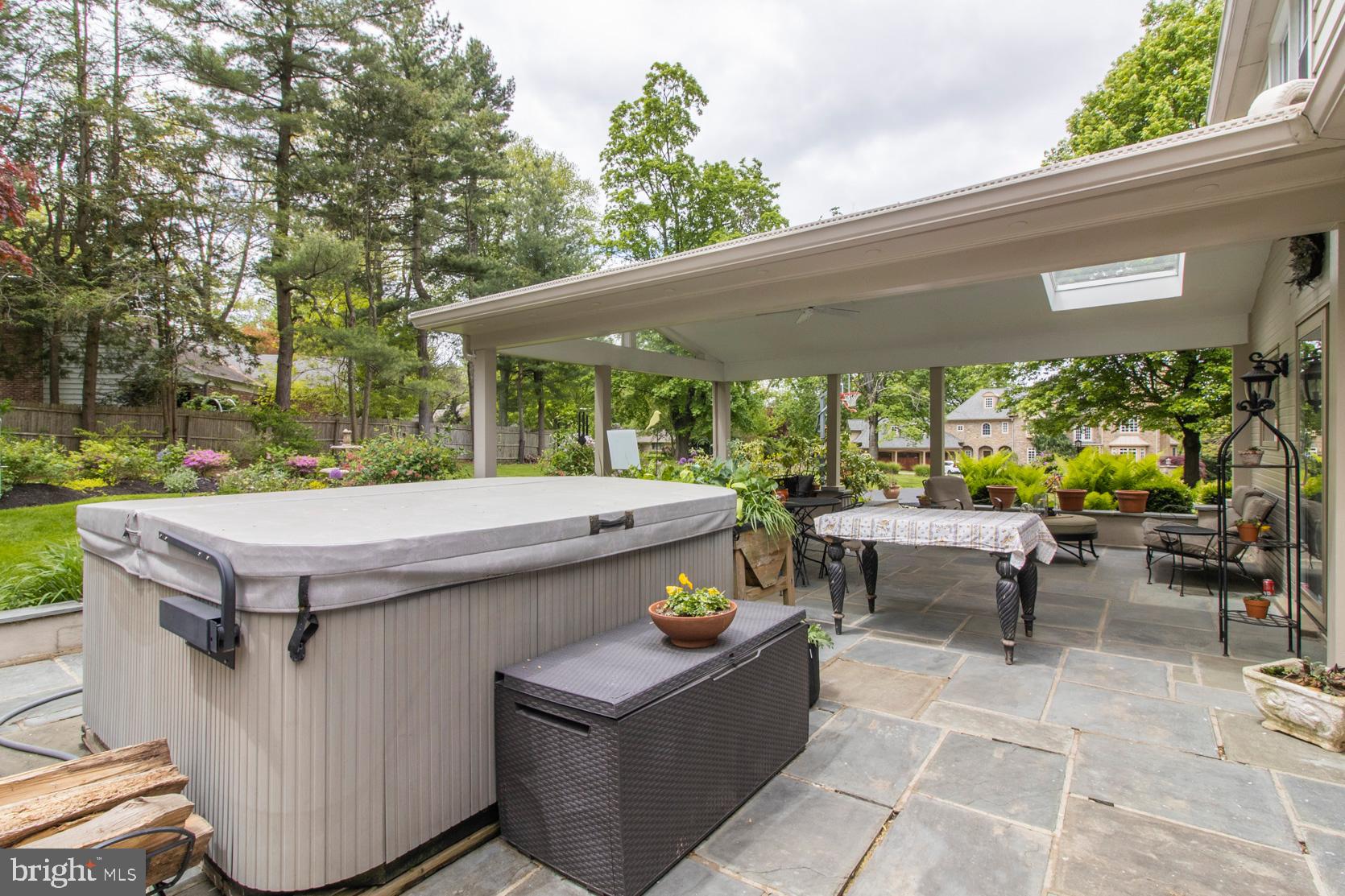 733 Mustin Lane Villanova, PA 19085 - Photo 31 of 36 Spa