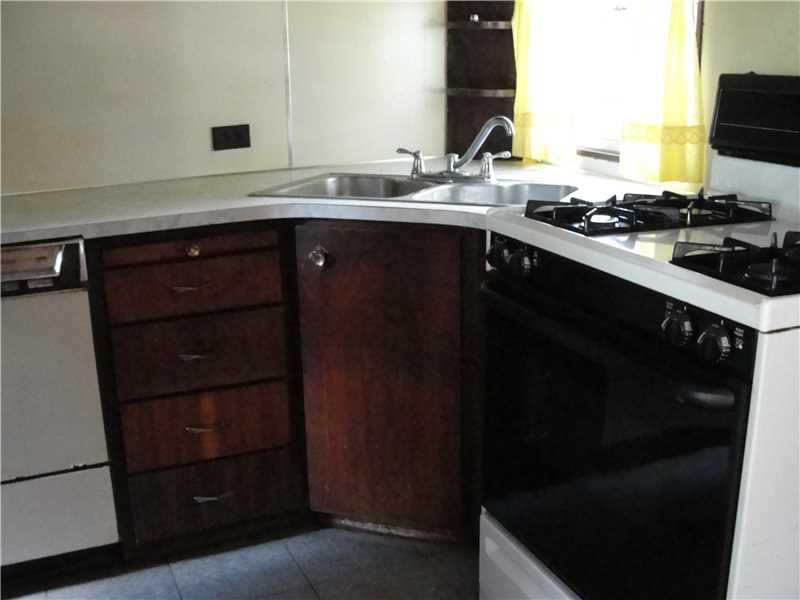 67 McChain Road Finleyville, PA 15332 - Photo 8 of 17 Kitchen.