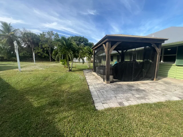 $625,000 | 10340 Southeast Jupiter Narrows Drive, Hobe Sound, FL 33455
