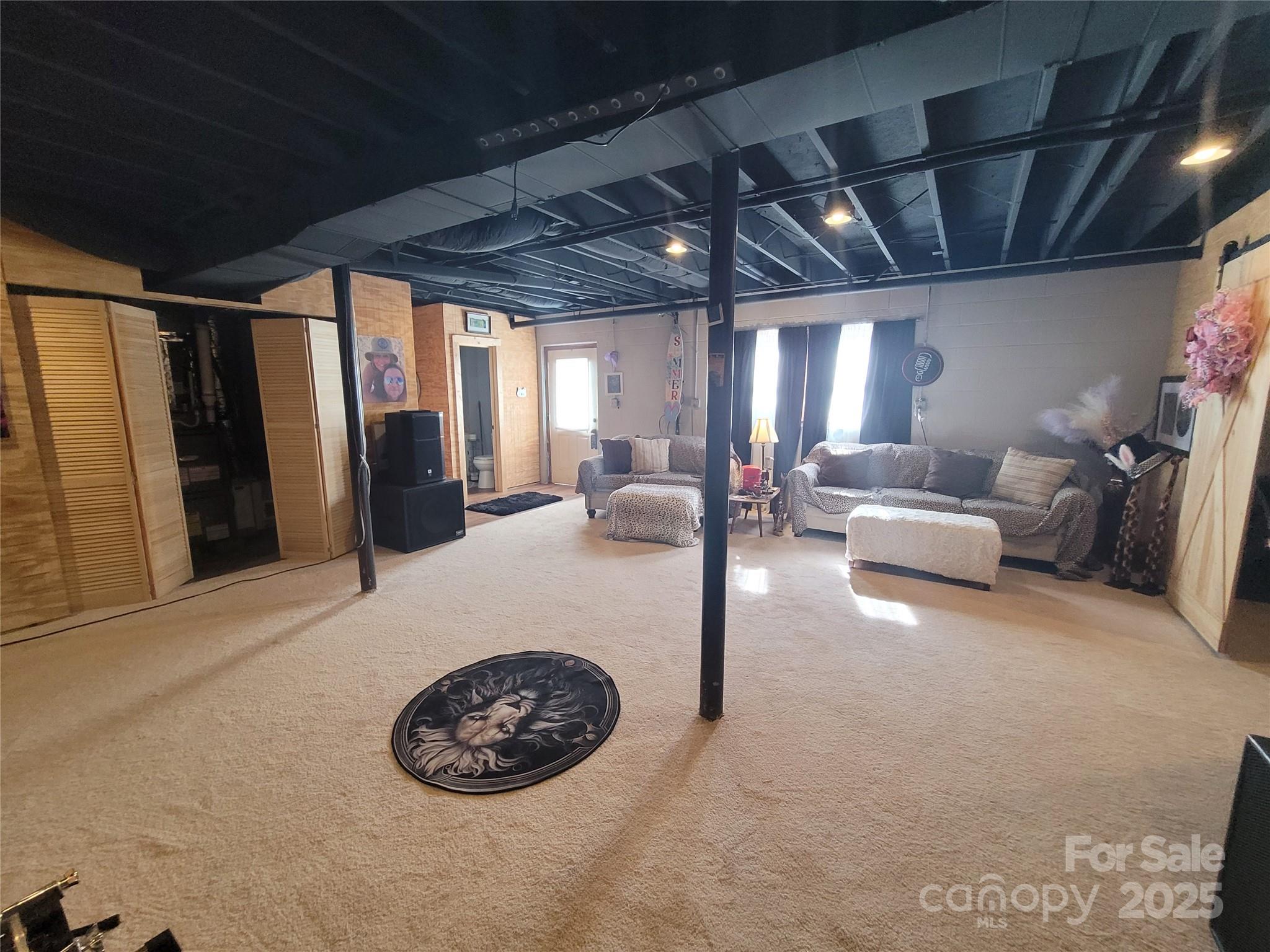 1349 High Shoals Road Lincolnton, NC 28092 - Photo 28 of 42 a very nice looking room with a couch