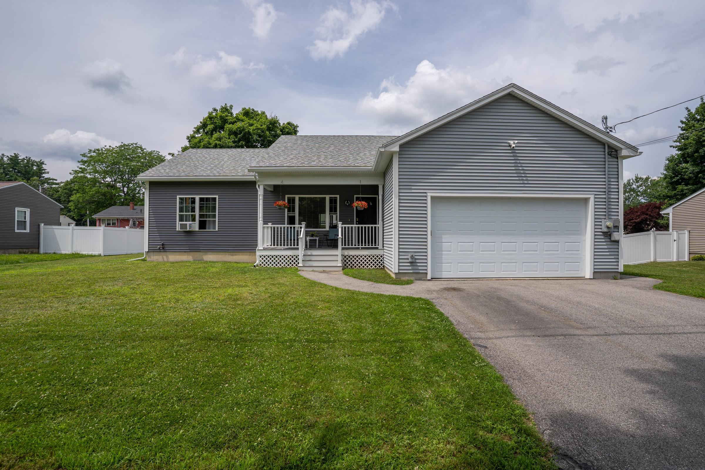 5 Nola Avenue Rochester, NH 03867 - Photo 2 of 32