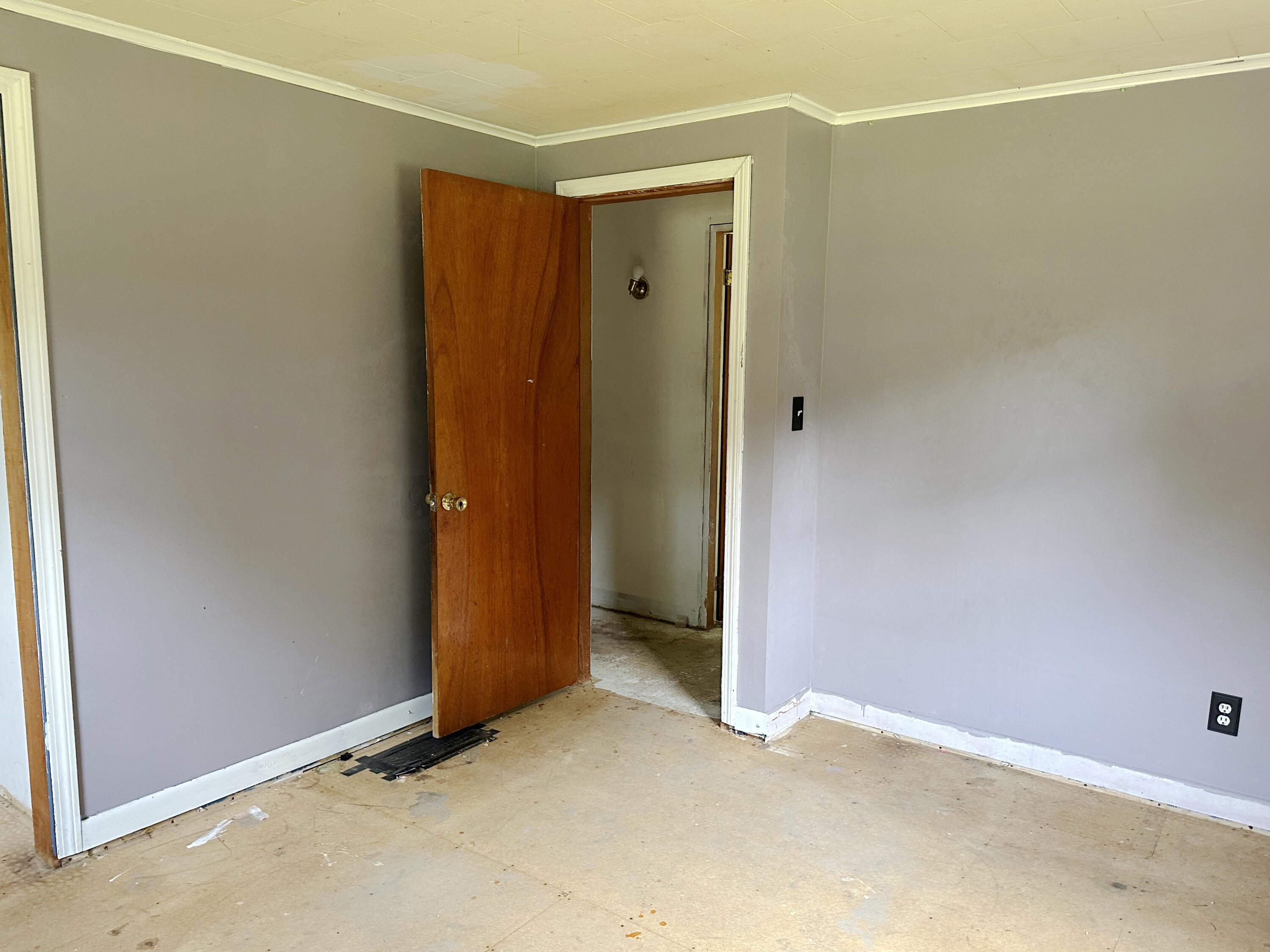 224 Augusta Road Washington, ME 04574 - Photo 11 of 15 Photo Jul 14 2023, 12 35 56 PM